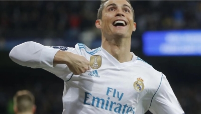 Biểu tượng bóng đá 2024 Cristiano Ronaldo - Tiền đạo xuất sắc nhất lịch sử Euro